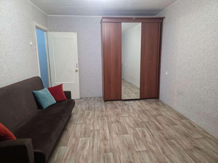 1-комн квартира Энтузиастов улица, 27