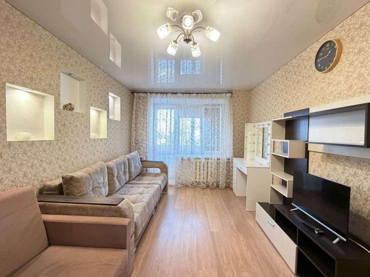 1-комн квартира Ленина проспект, 16