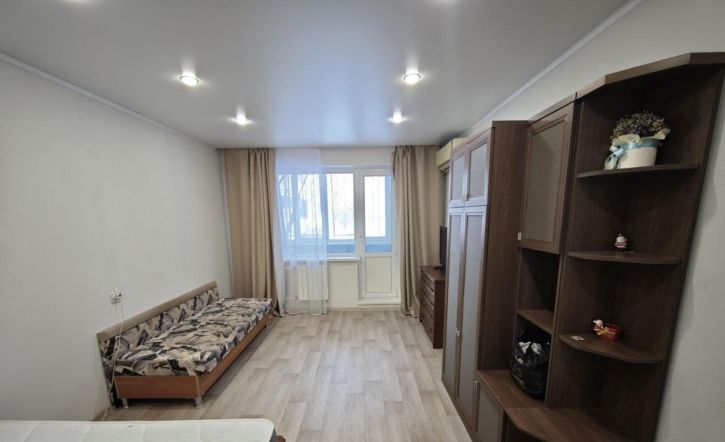 1-комн квартира Челюскинцев улица, 12