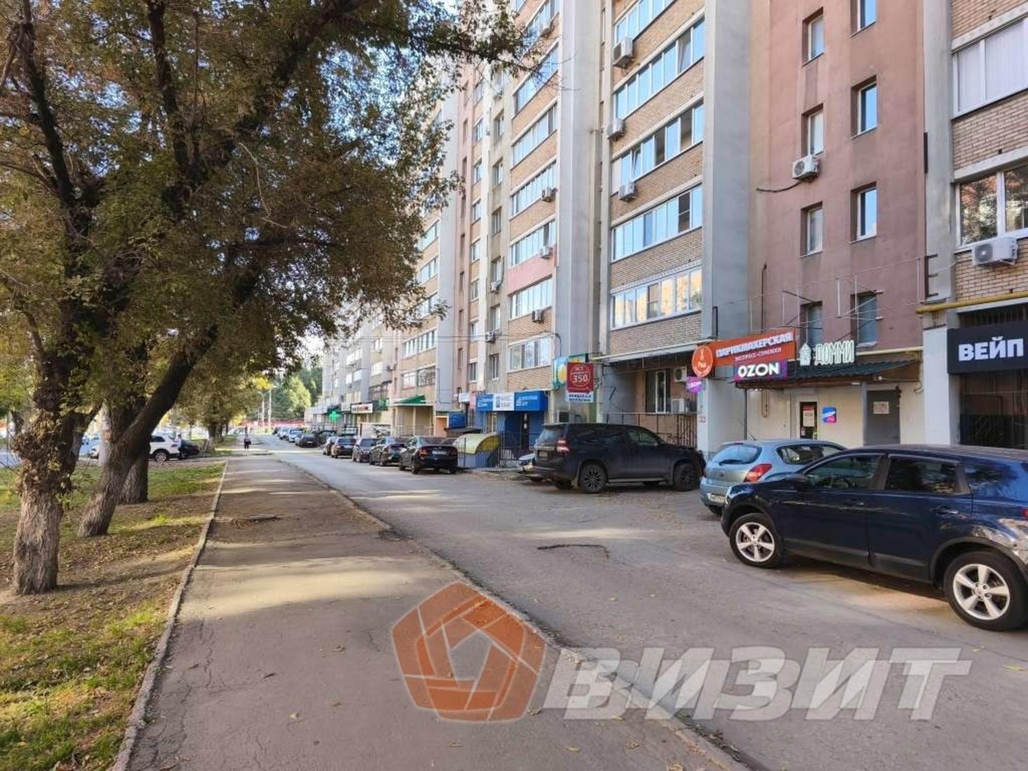 Купить торговое помещение за 6 300 000 рублей на Кирова проспект, 130