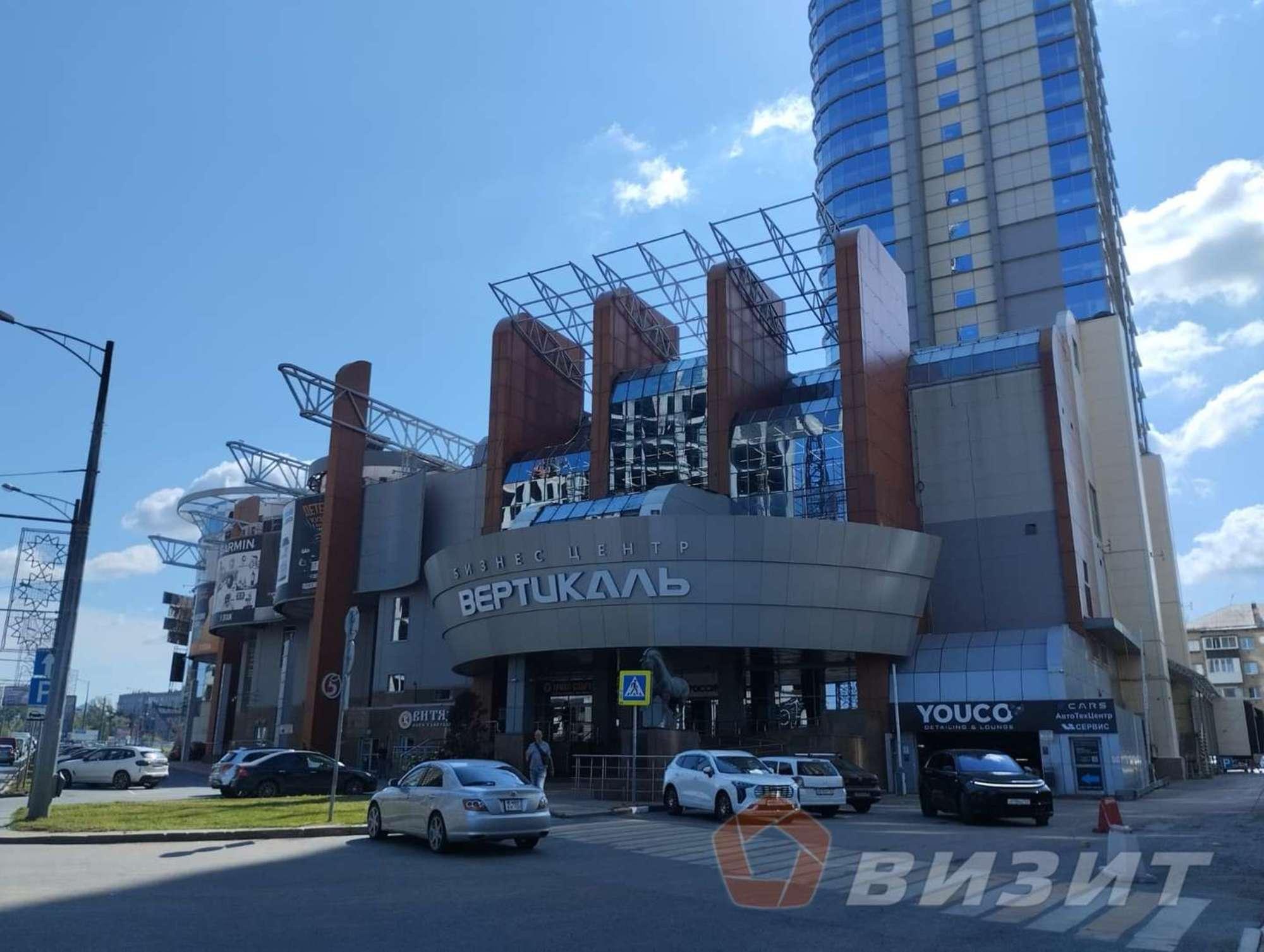 Сдать торговое помещение за 1 900 000 рублей на Московское шоссе, 17