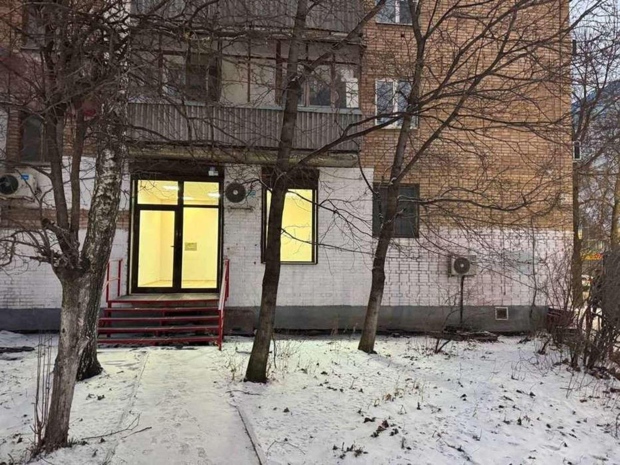 Купить торговое помещение за 7 200 000 рублей на Авроры улица, 201