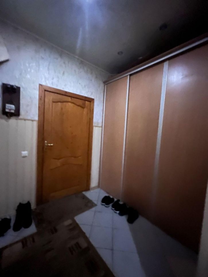 2-комн квартира Санфировой улица, 84