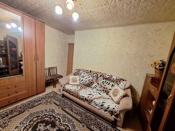 4-комн квартира Металлистов улица, 70
