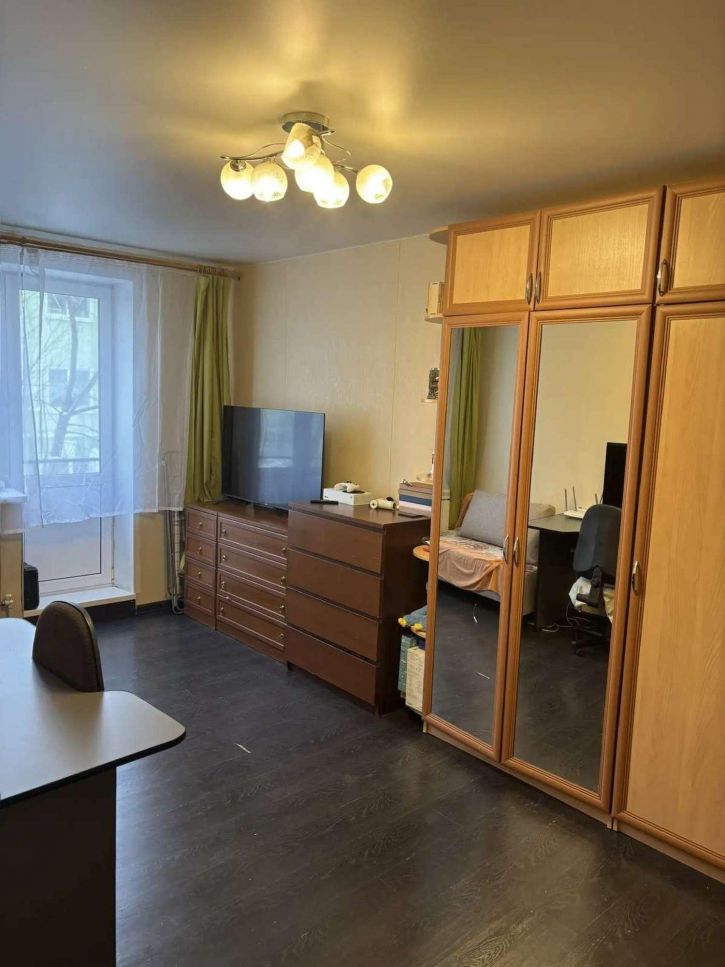 1-комн квартира Евгения Золотухина улица, 16