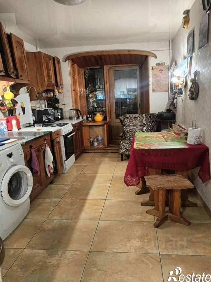 4-комн квартира ул Нагорная, 141,  д. 141