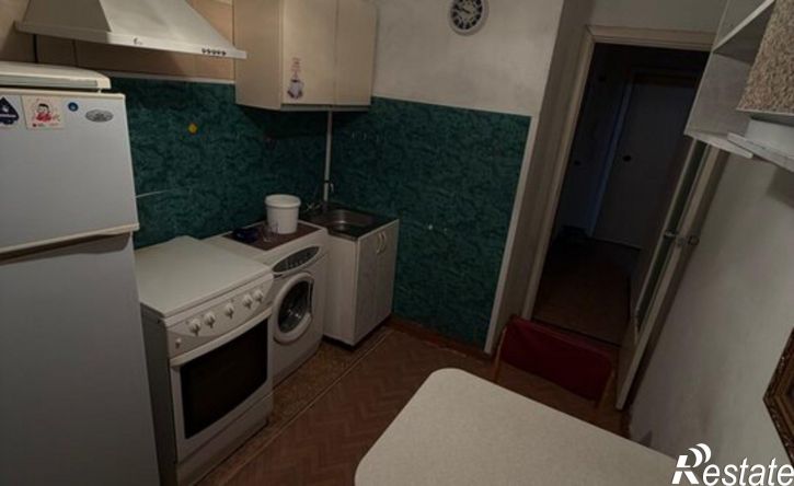 1-комн квартира проспект Кирова, 261,  д. 261