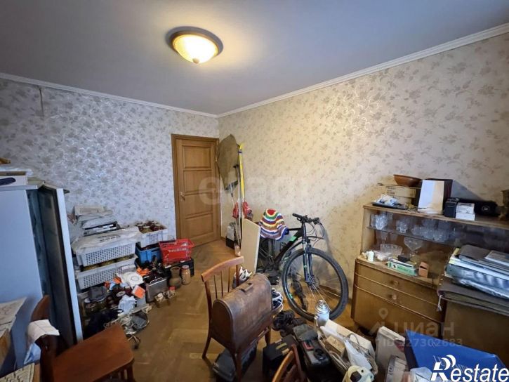 3-комн квартира улица Стара-Загора, 275,  д. 275