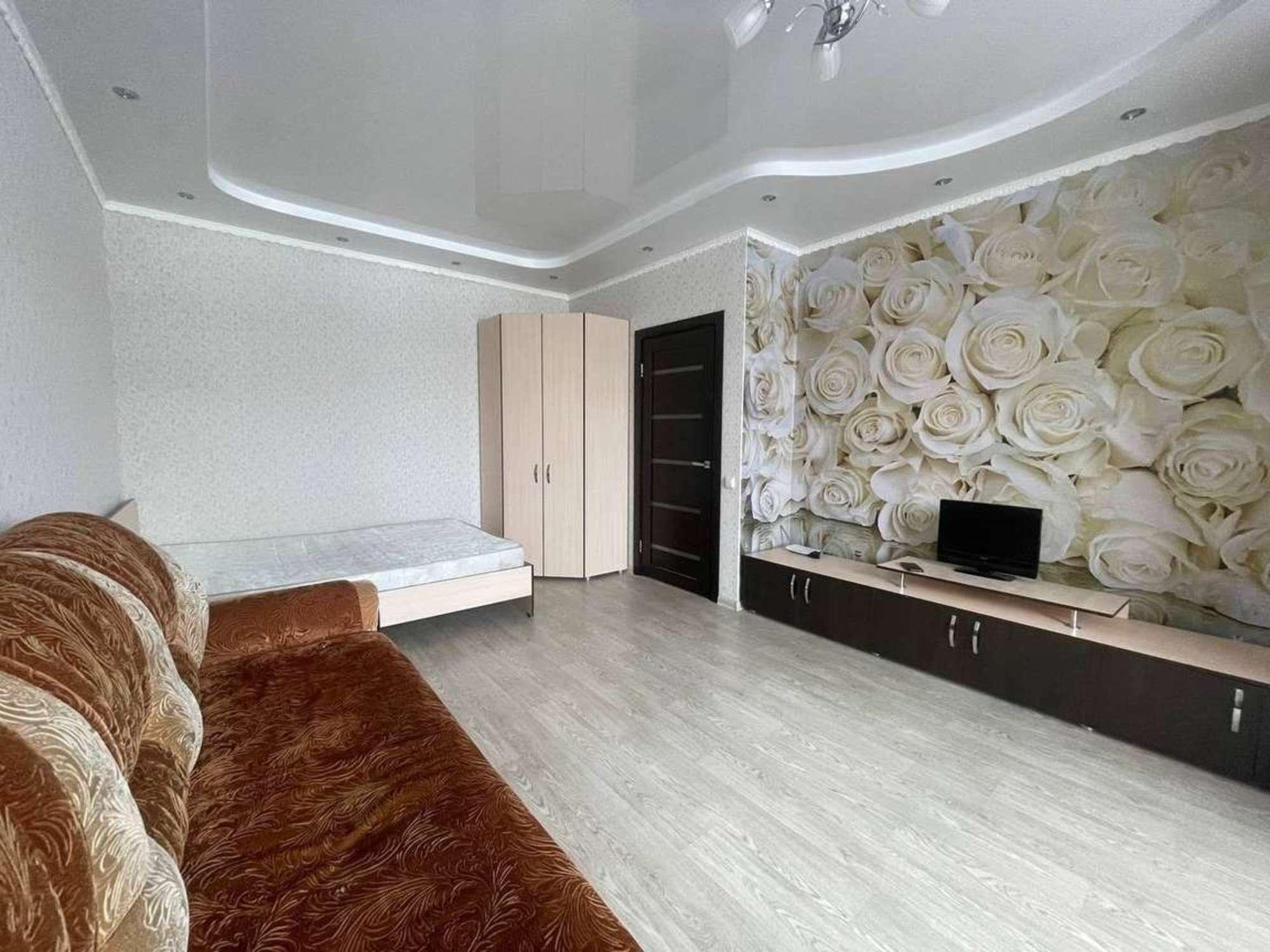 Сдать квартиру за 26 000 рублей на Советской Армии улица, 185а