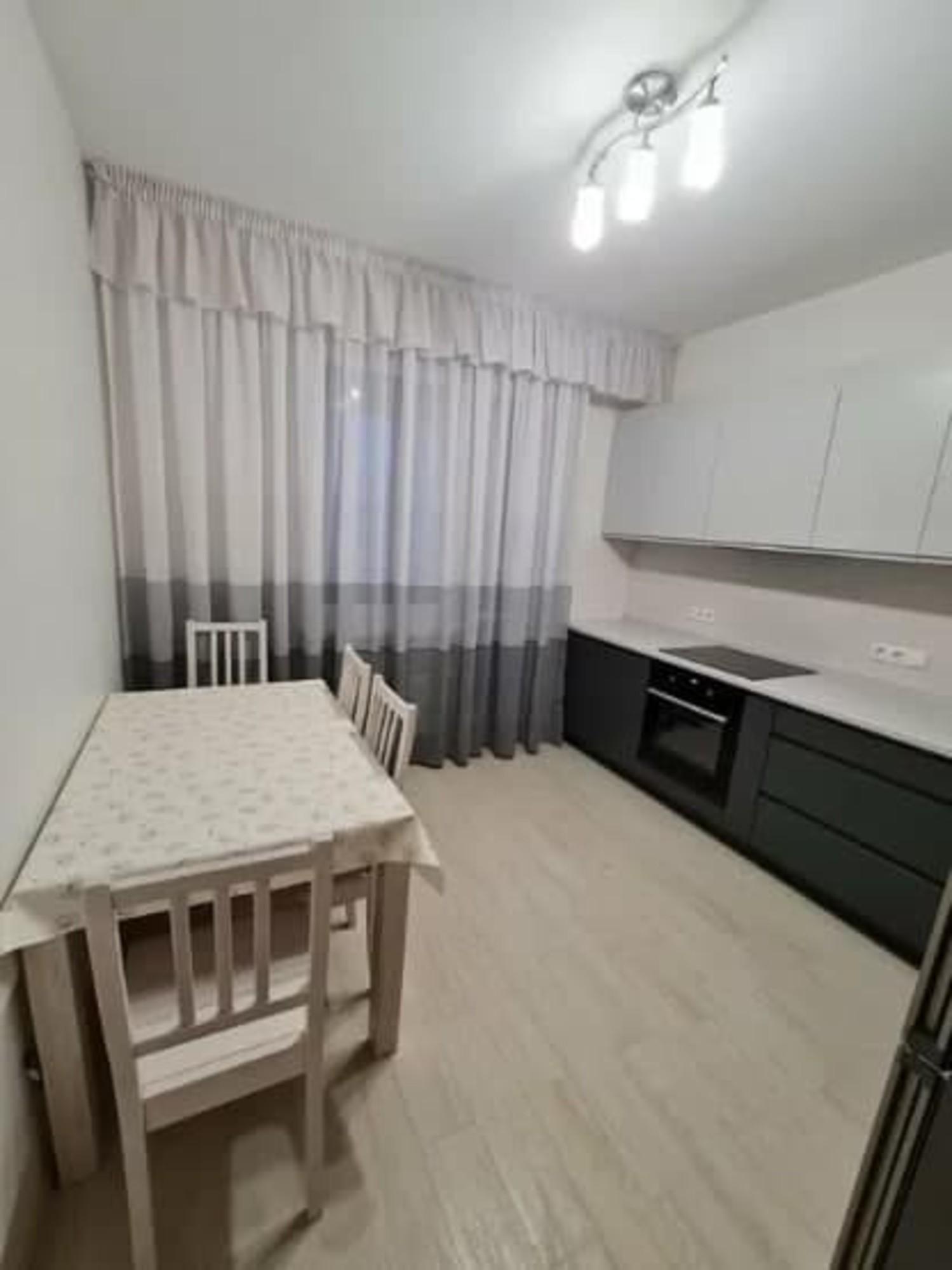 Сдать квартиру за 28 000 рублей на Буянова улица, 131