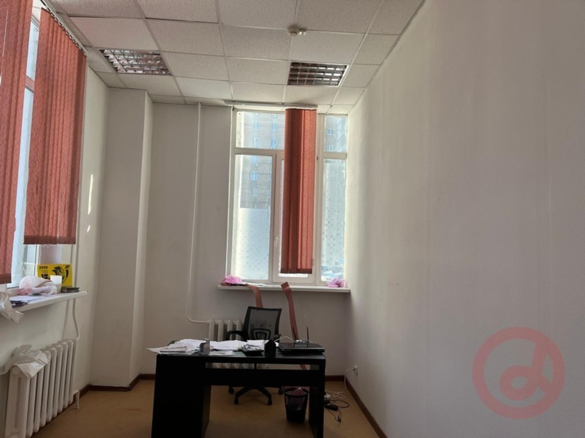 Сдать офис, помещение под офис за 16 200 рублей на Партизанская улица, 19
