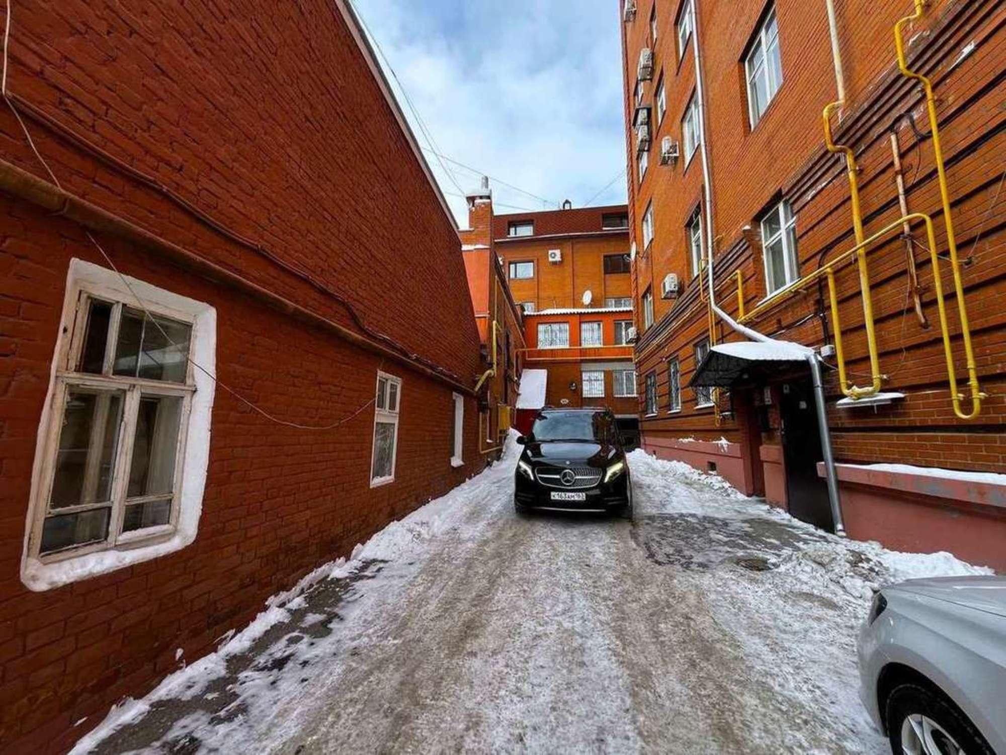 Сдать офис, помещение под офис за 85 000 рублей на Братьев Коростелёвых улица, 44