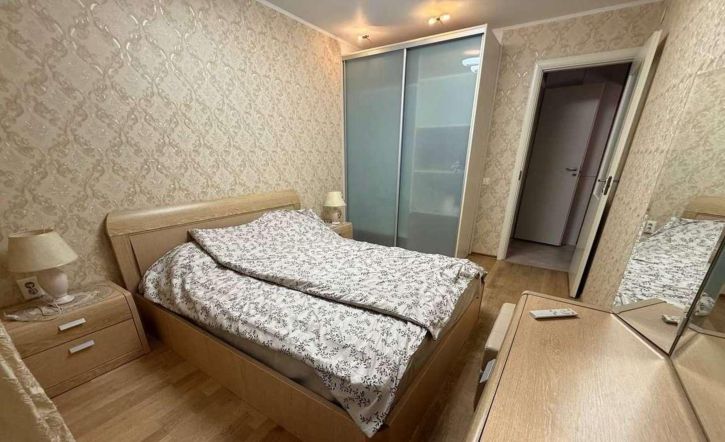 2-комн квартира Стара-Загора улица, 25