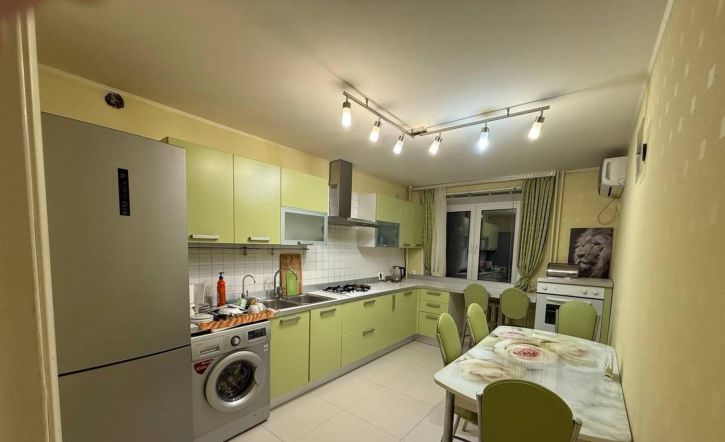 2-комн квартира Стара-Загора улица, 25