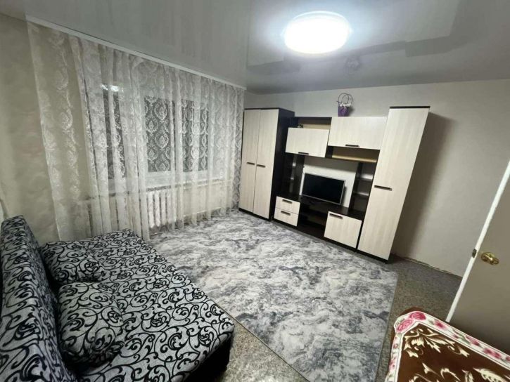 1-комн квартира Карбышева улица, 15