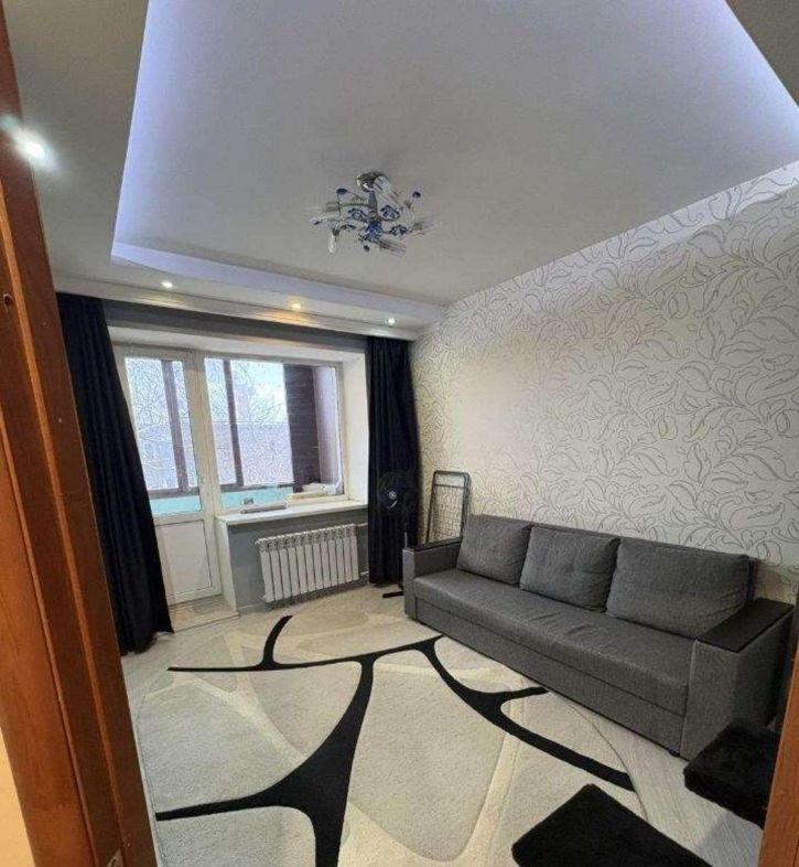 1-комн квартира Скляренко улица, 6
