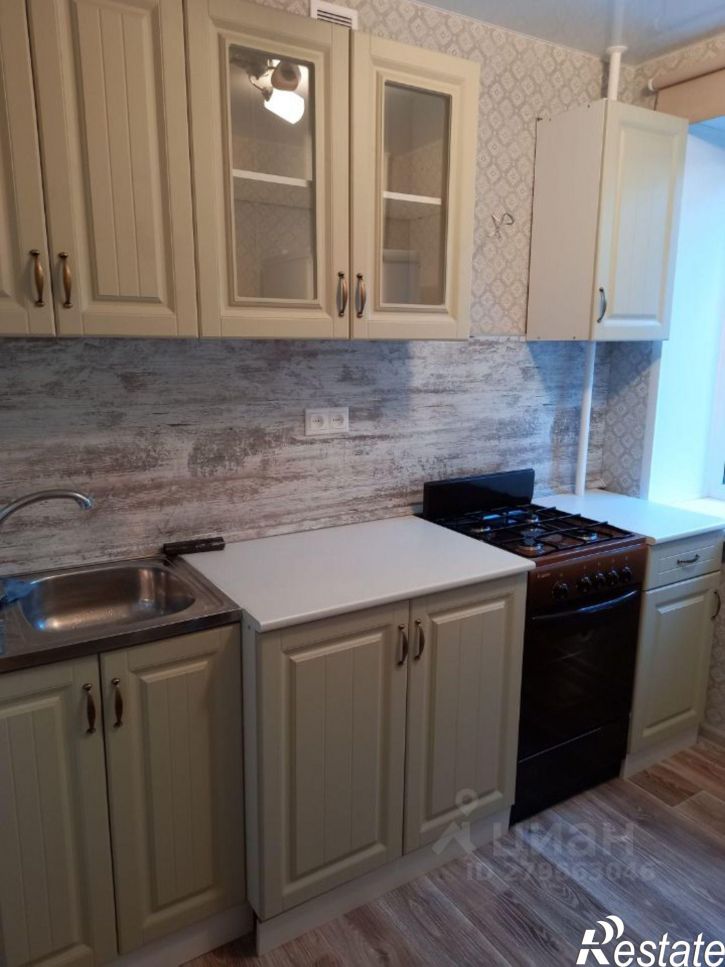 1-комн квартира Гвардейская улица, 15,  д. 15