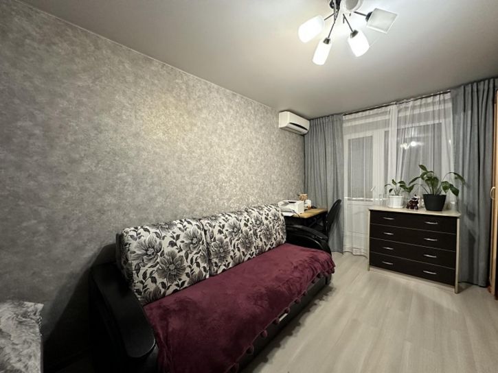 1-комн квартира Енисейская улица, 57а