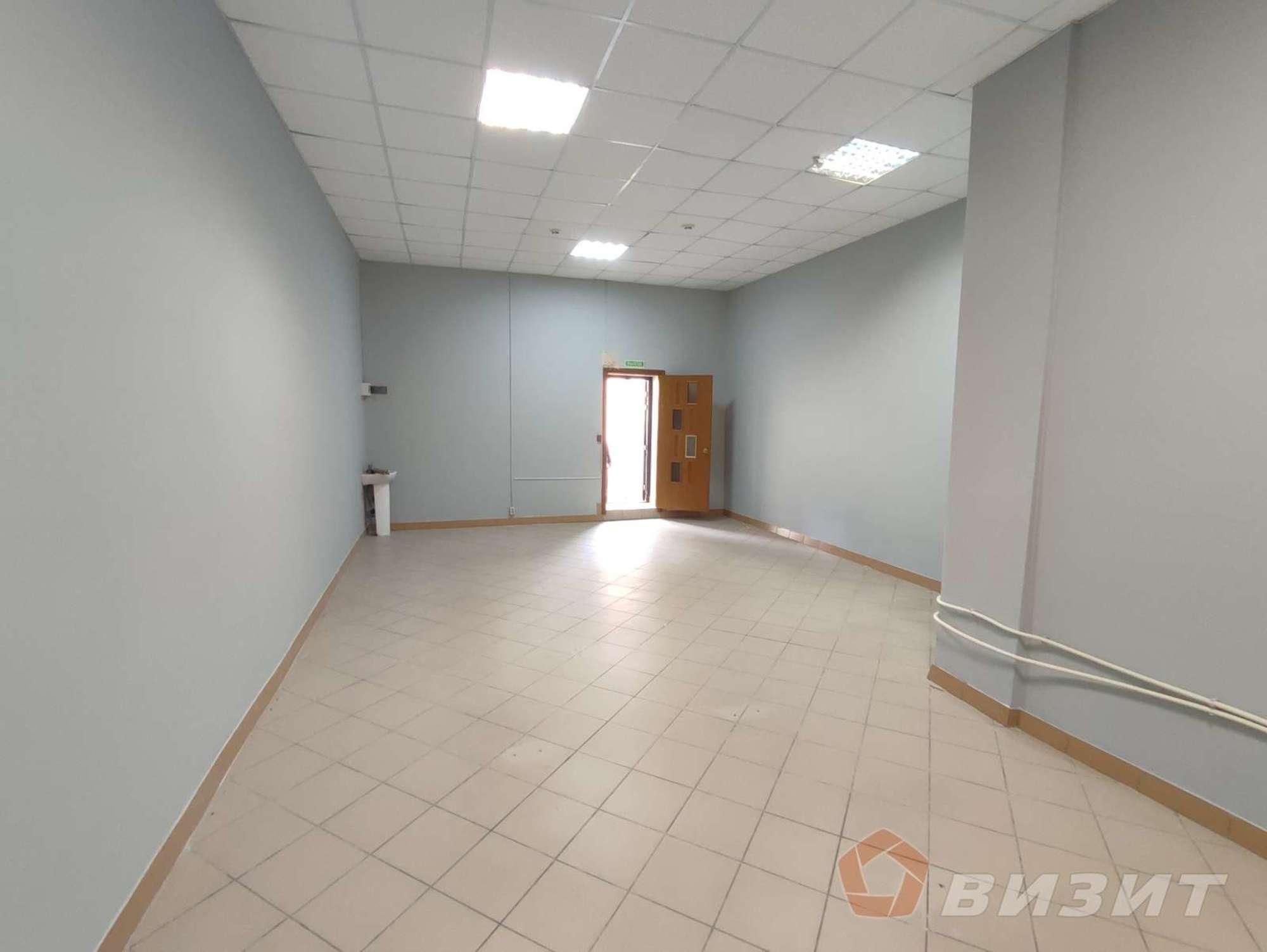 Купить торговое помещение за 3 000 000 рублей на Юных Пионеров проспект, 142