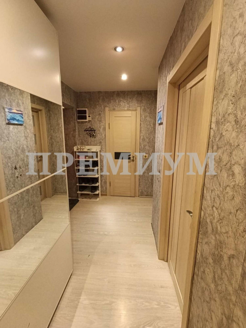 Продажа 2-комн квартиры Евгения Золотухина улица, 8
