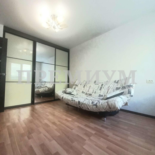 Продажа 1-комн квартиры Виталия Жалнина улица, 3