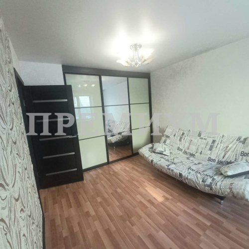 Продажа 1-комн квартиры Виталия Жалнина улица, 3