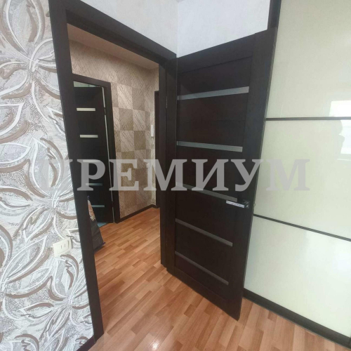 Продажа 1-комн квартиры Виталия Жалнина улица, 3