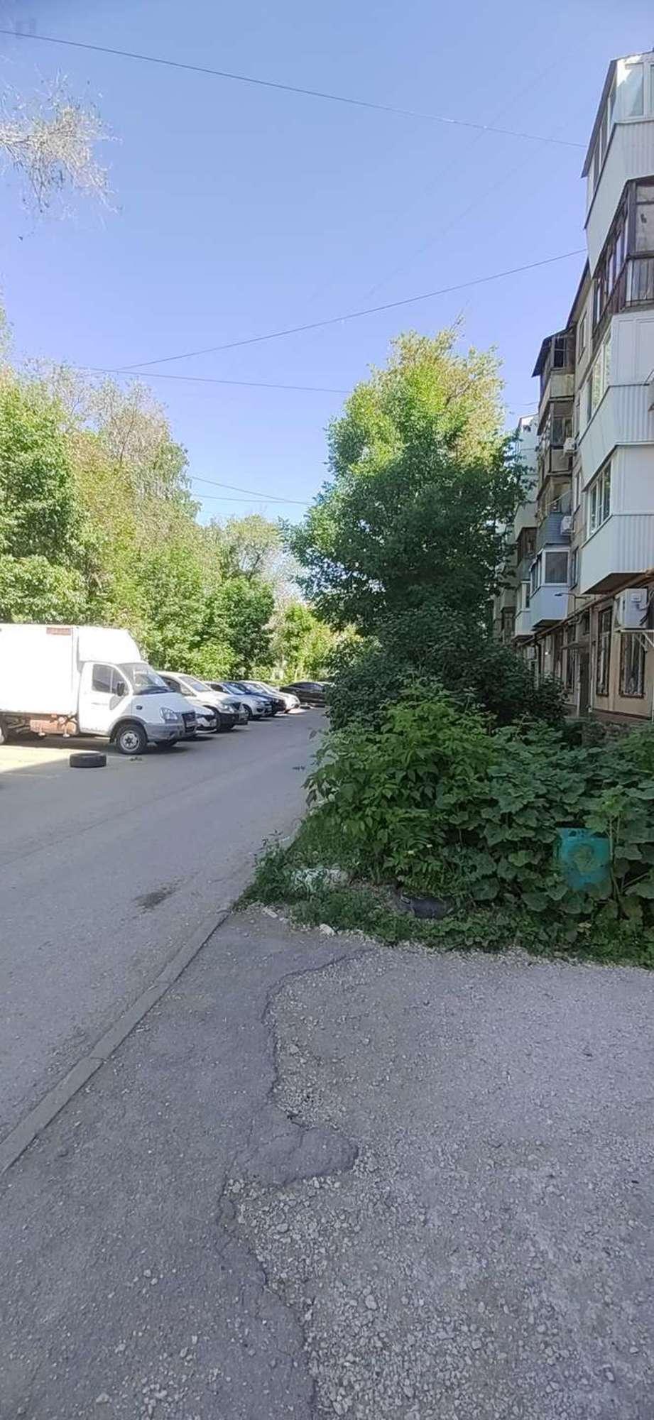Купить квартиру за 4 400 000 рублей на Мориса Тореза улица, 101