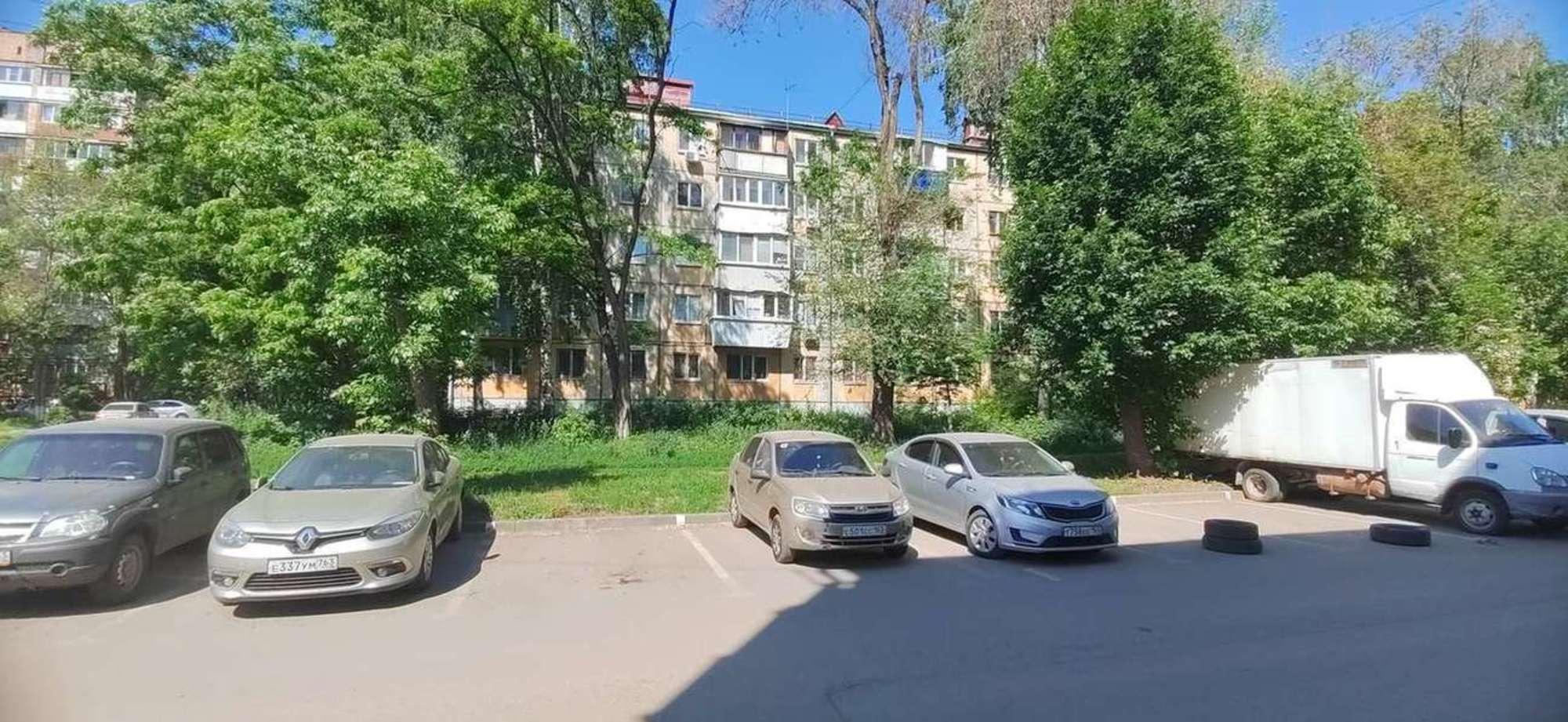 Купить квартиру за 4 400 000 рублей на Мориса Тореза улица, 101
