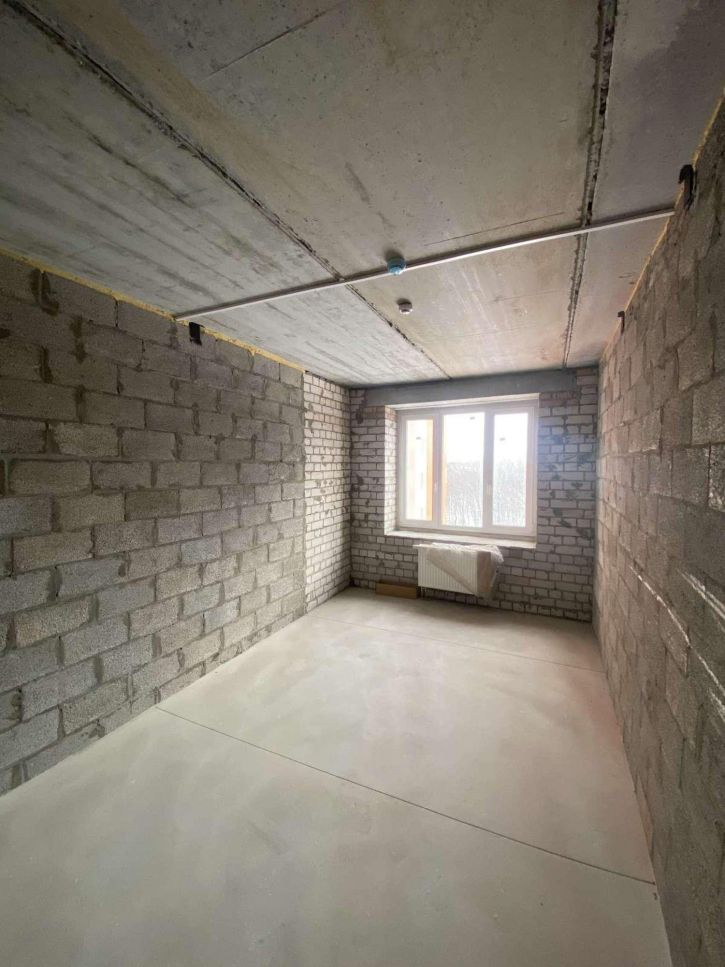 2-комн квартира Крайняя улица, 40