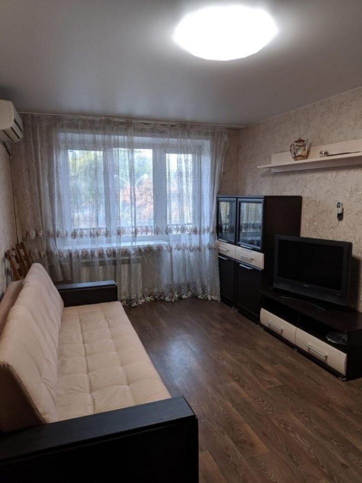 1-комн квартира Промышленности улица, 277