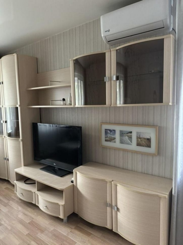 2-комн квартира Аэродромная улица, 5