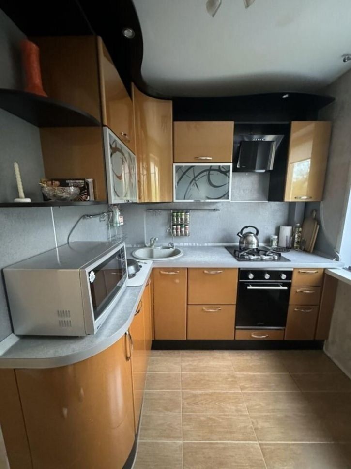 2-комн квартира Аэродромная улица, 5
