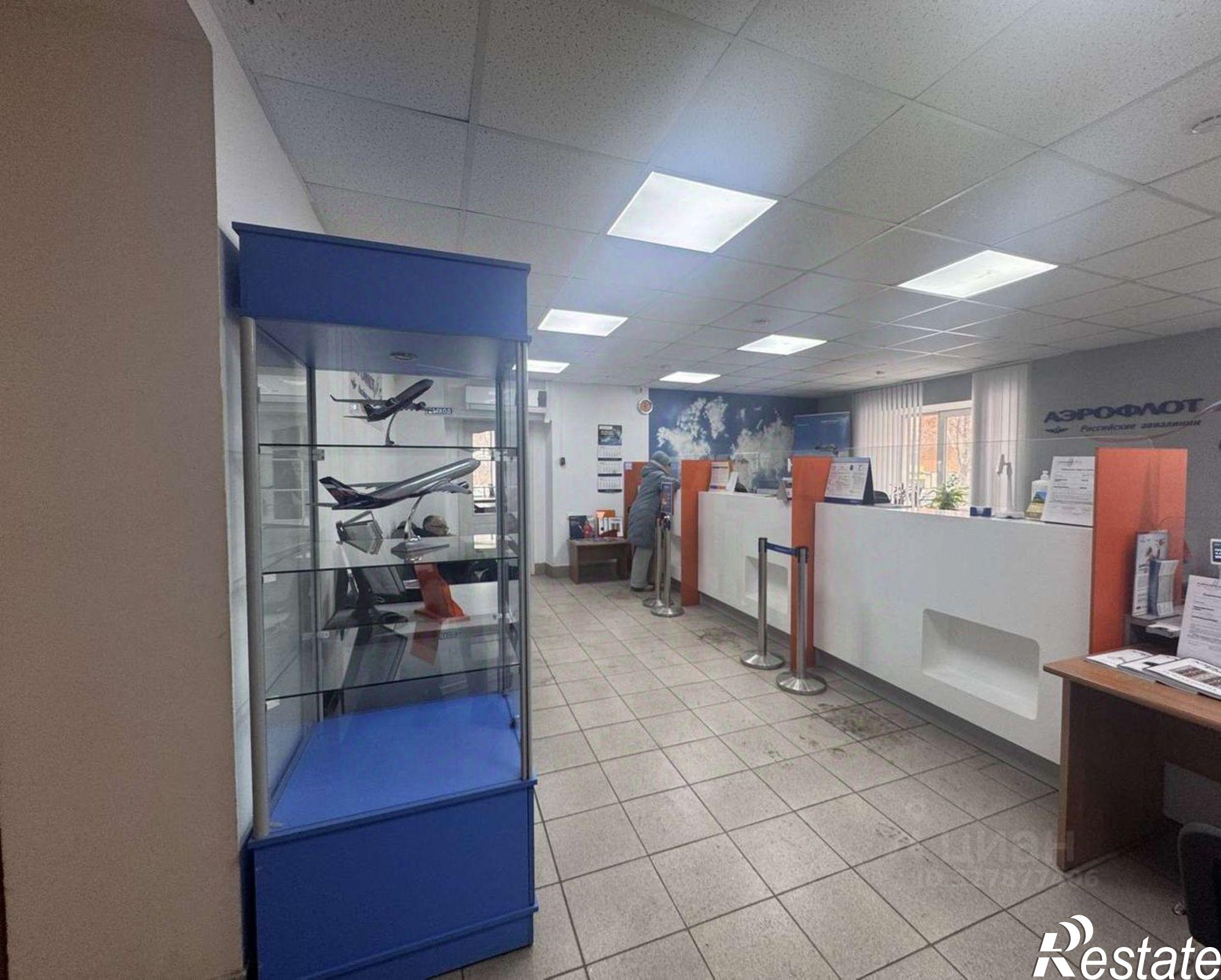 Сдать торговое помещение за 145 200 рублей на Ленинская улица, 141