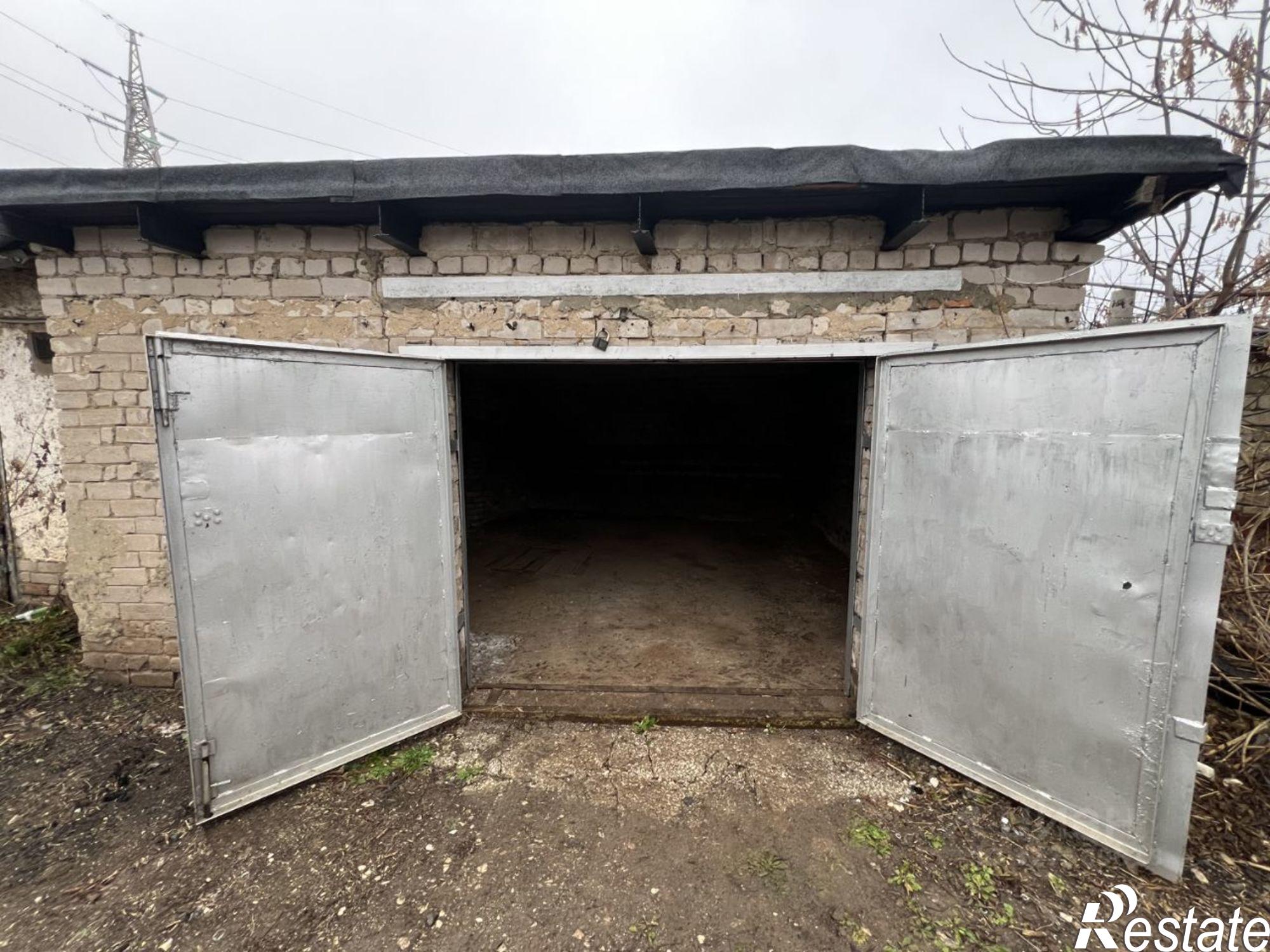 Купить гараж, место в паркинге за 380 016 рублей на 8-й кв-л, 3