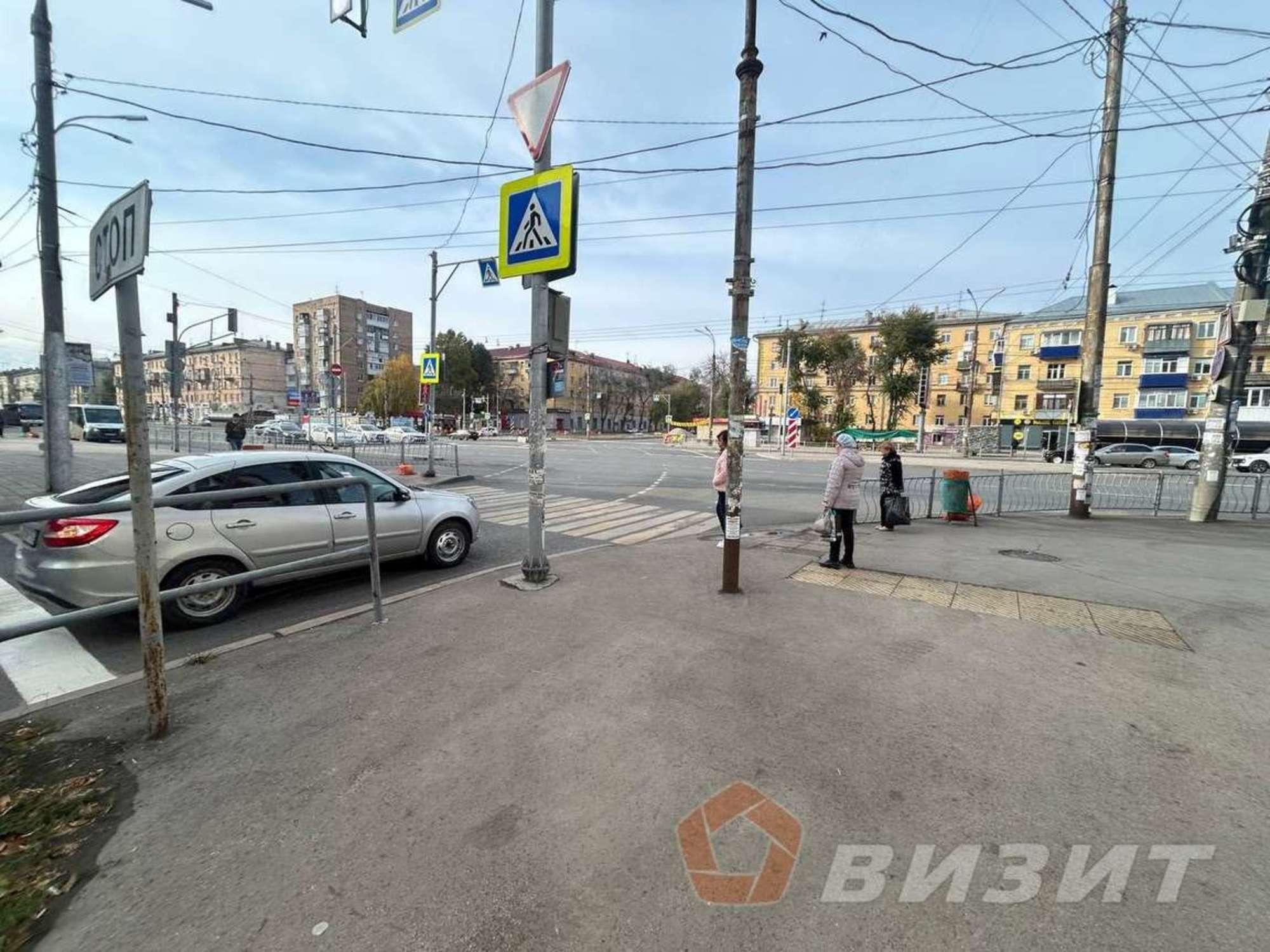 Купить торговое помещение за 38 000 000 рублей на Победы улица, 95