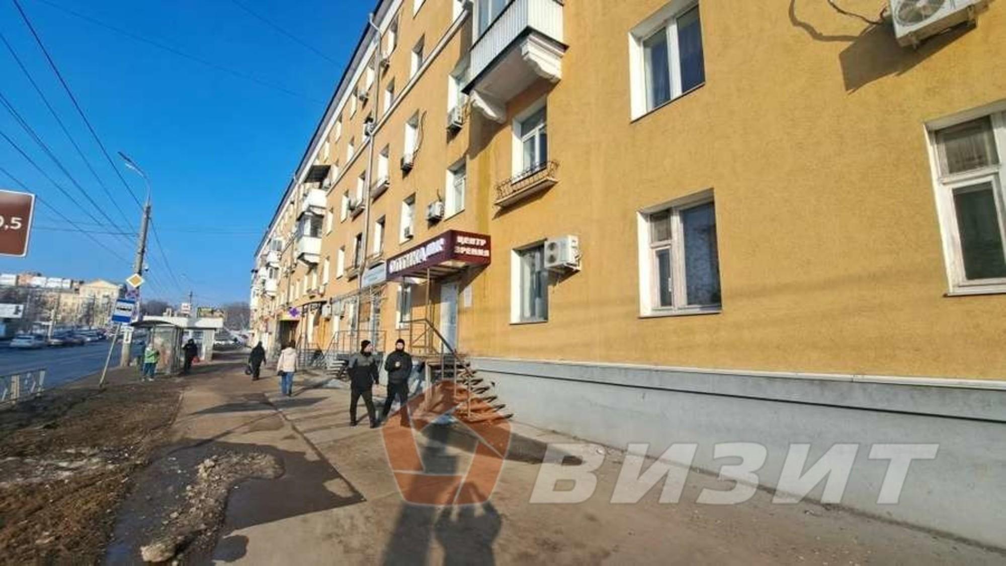 Сдать торговое помещение за 160 000 рублей на Гагарина улица, 120