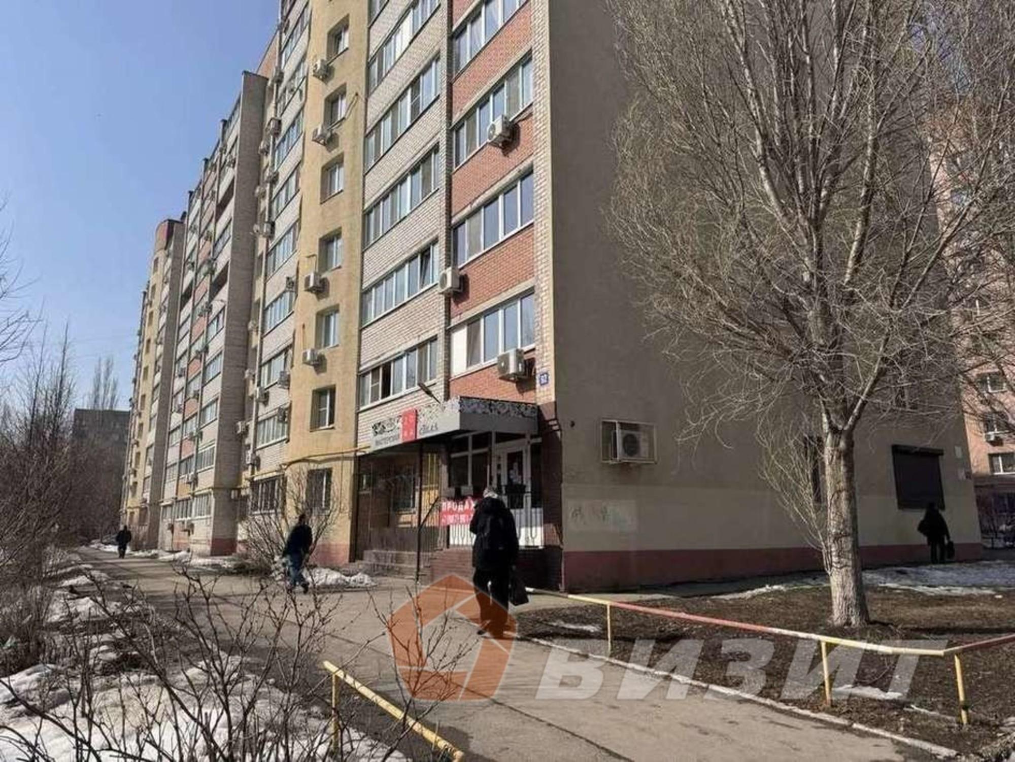 Купить торговое помещение за 12 100 000 рублей на Свободы улица, 92