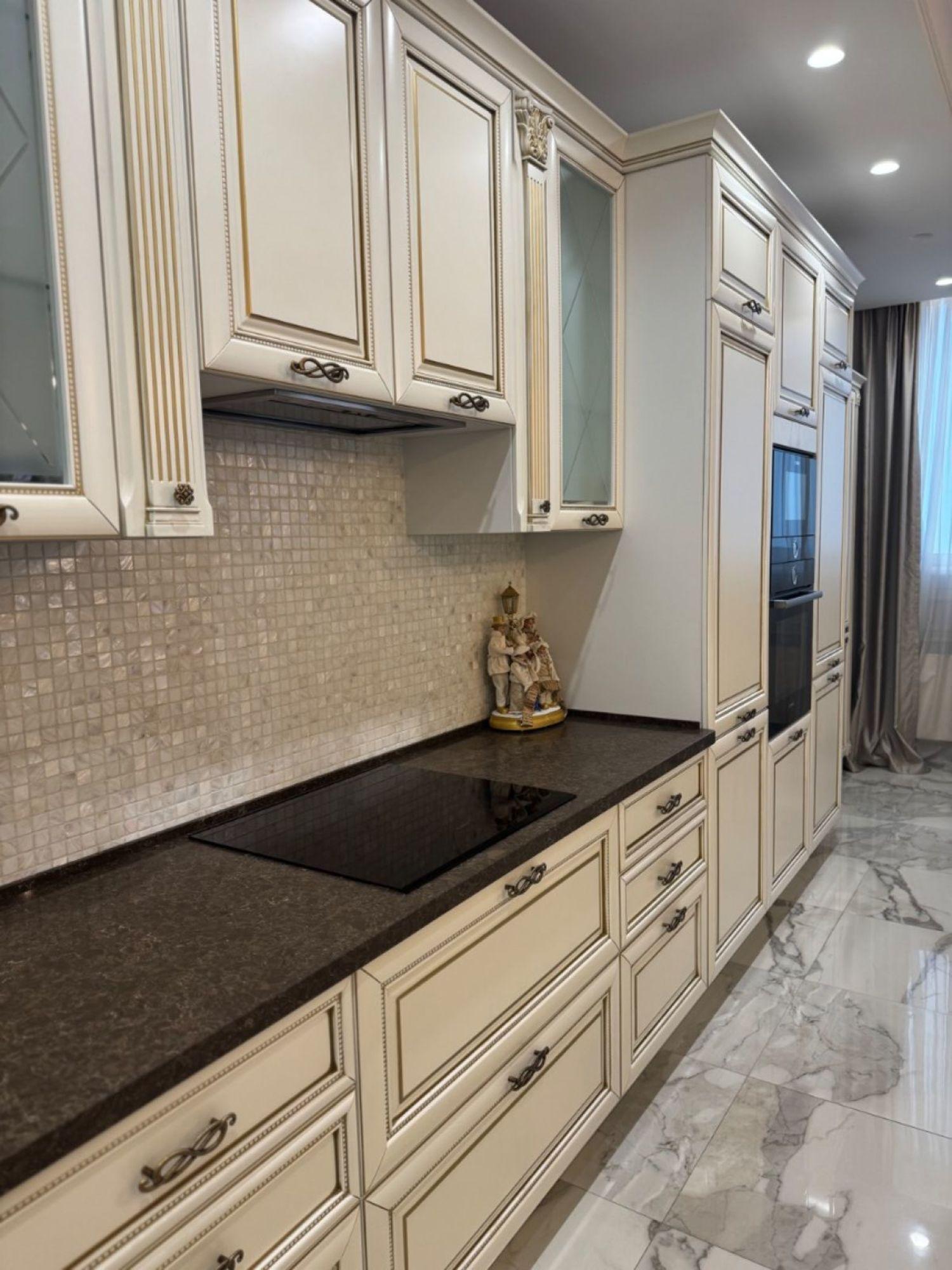 Купить квартиру за 25 000 000 рублей на Чкалова улица, 72