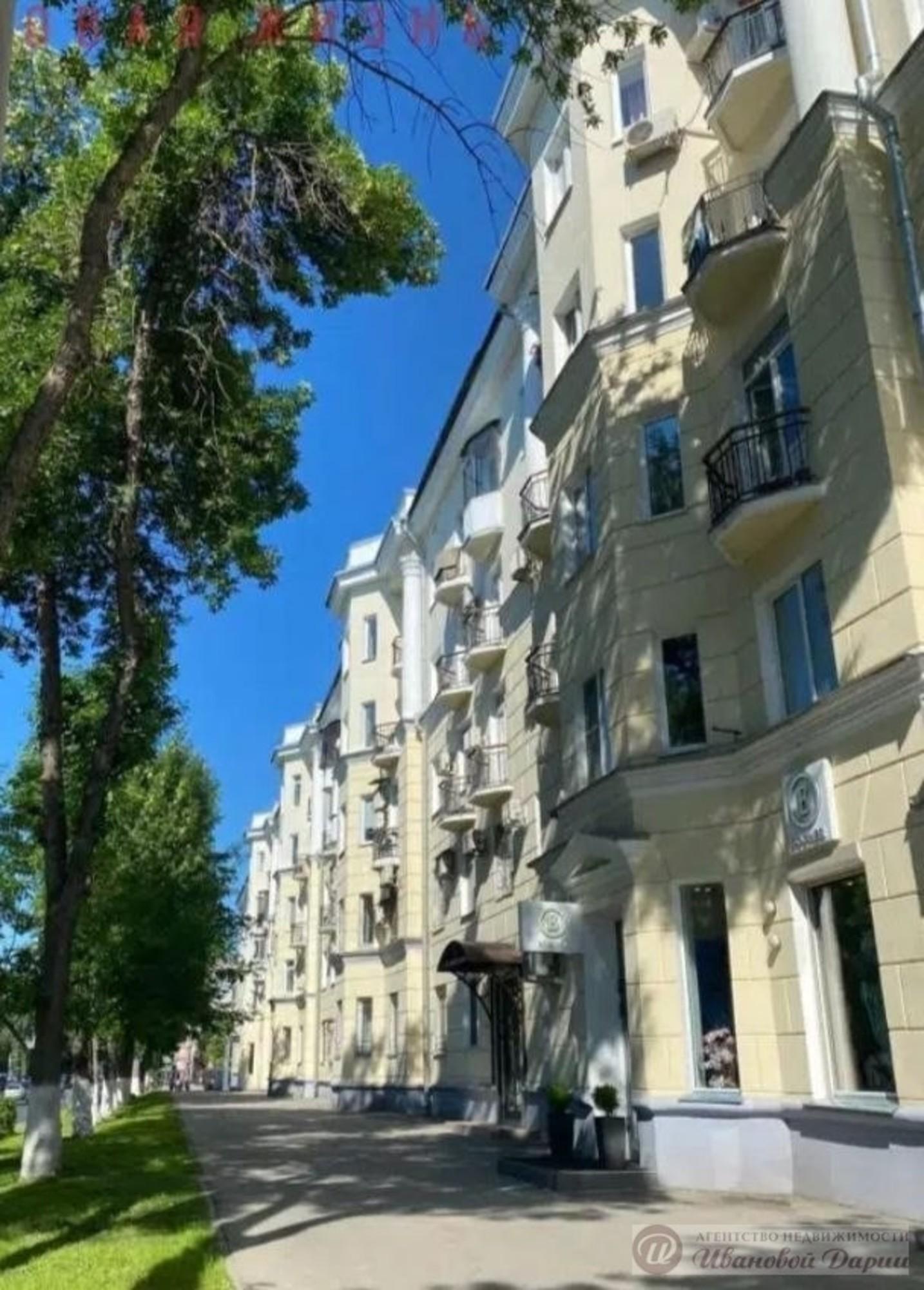 Купить квартиру за 13 500 000 рублей на Волжский проспект, 39