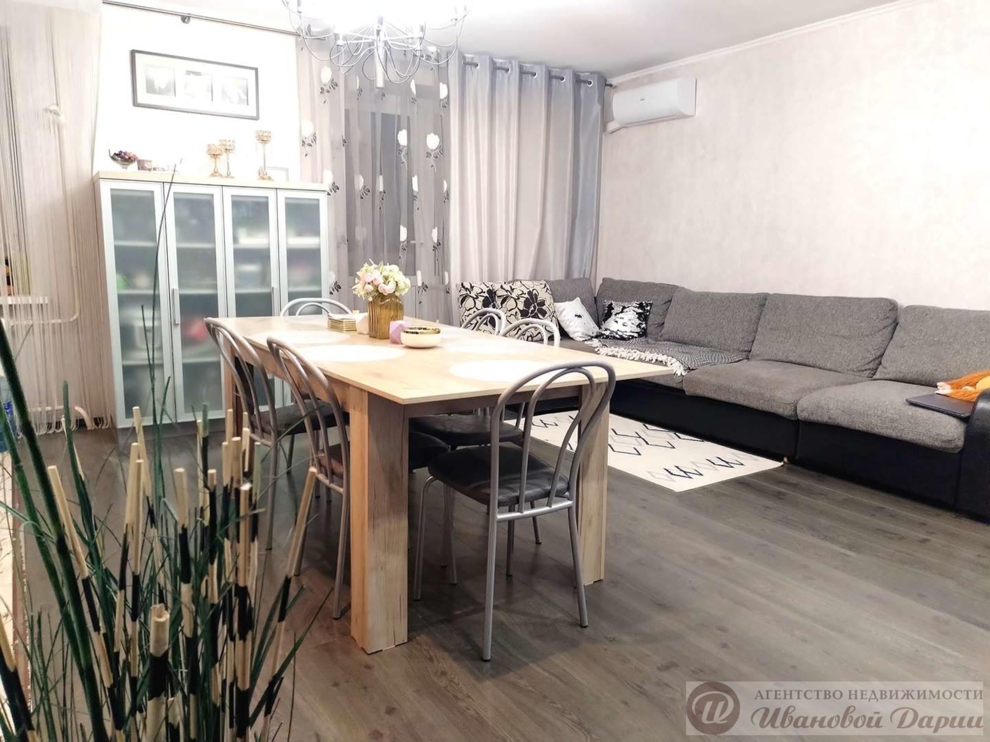 Купить квартиру за 13 980 000 рублей на Кирова проспект, 391