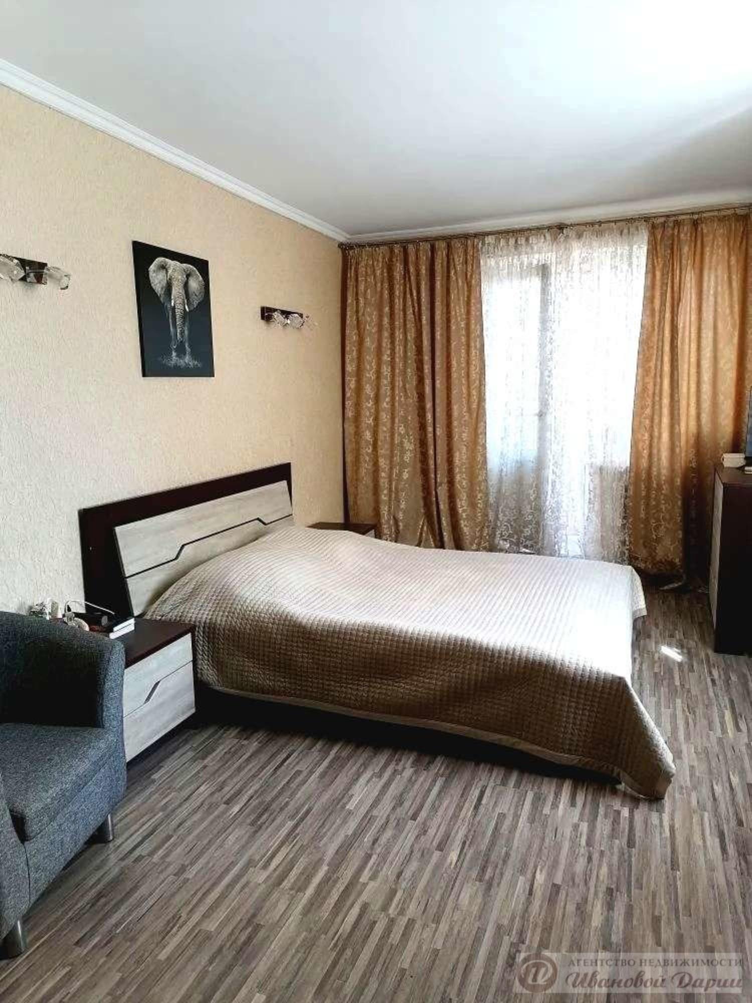Купить квартиру за 13 980 000 рублей на Кирова проспект, 391