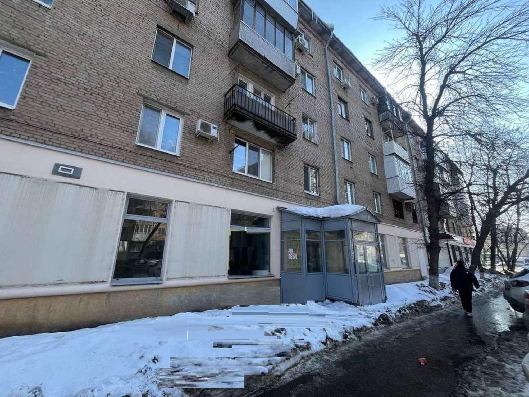 Сдать торговое помещение за 86 100 рублей на Митирева пр-т, 16