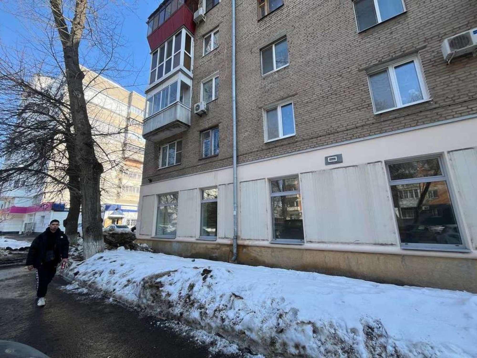 Сдать торговое помещение за 86 100 рублей на Митирева пр-т, 16