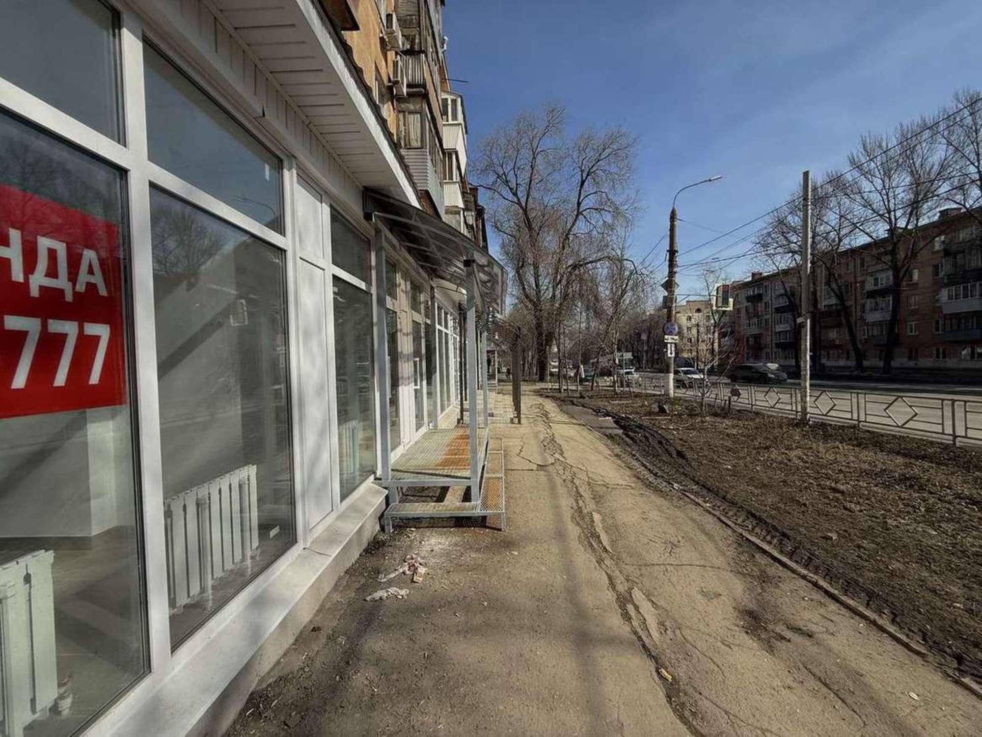 Сдать торговое помещение за 58 300 рублей на Гагарина улица, 124