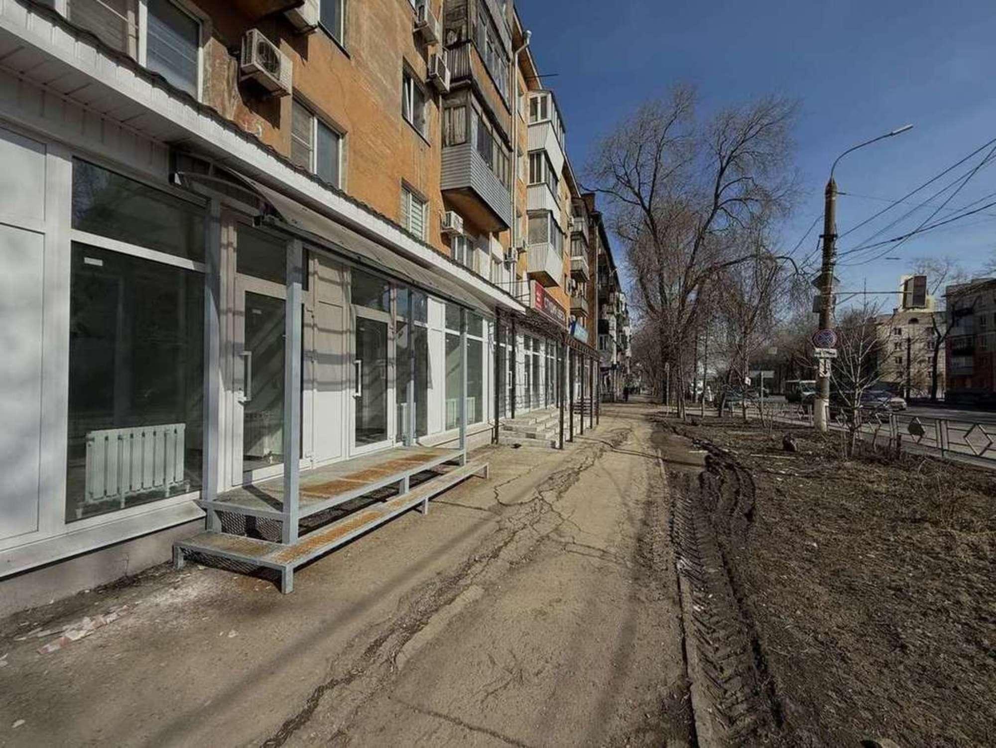 Сдать торговое помещение за 58 300 рублей на Гагарина улица, 124