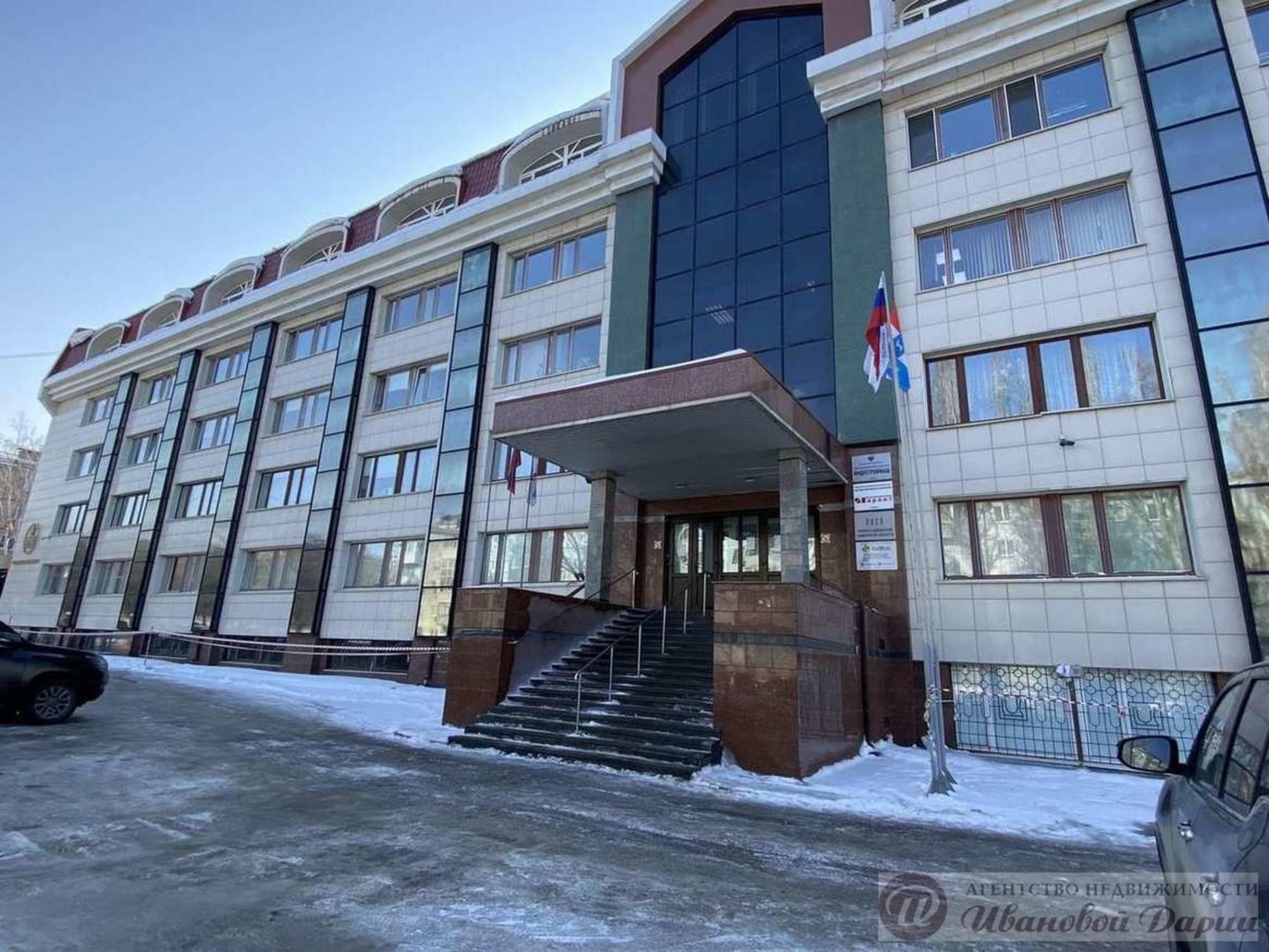 Сдать офис, помещение под офис за 19 800 рублей на Мориса Тореза улица, 1а