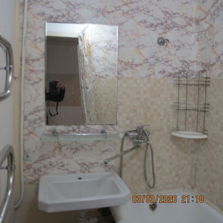 2-комн квартира Крайняя улица, 12