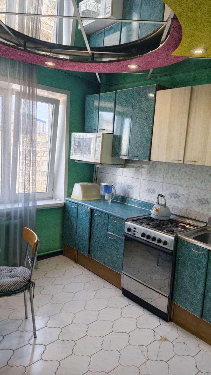 3-комн квартира Георгия Димитрова улица, 94