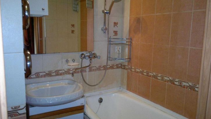 3-комн квартира Георгия Димитрова улица, 83